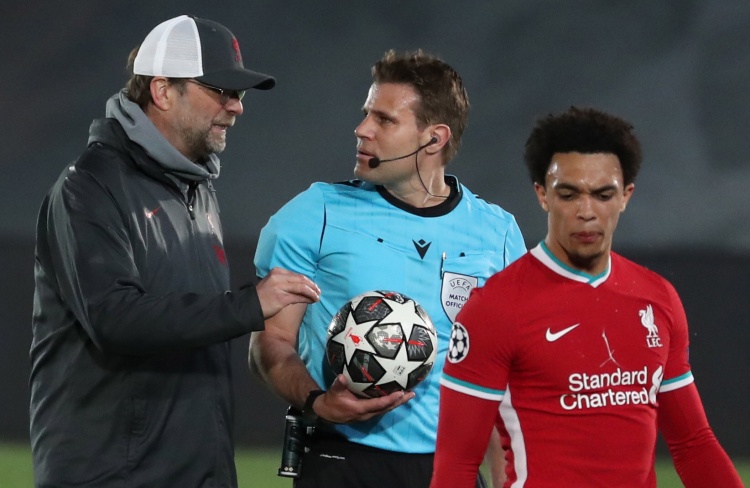 只差一场，若昂-佩德罗将成为第31位达成英超百场的巴西球员