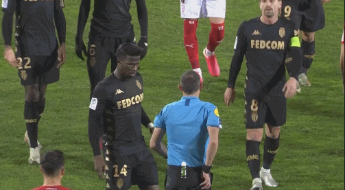 杨溢打出战略性意义！连进三分+灵活组织，解压徐杰并盘活胡明轩